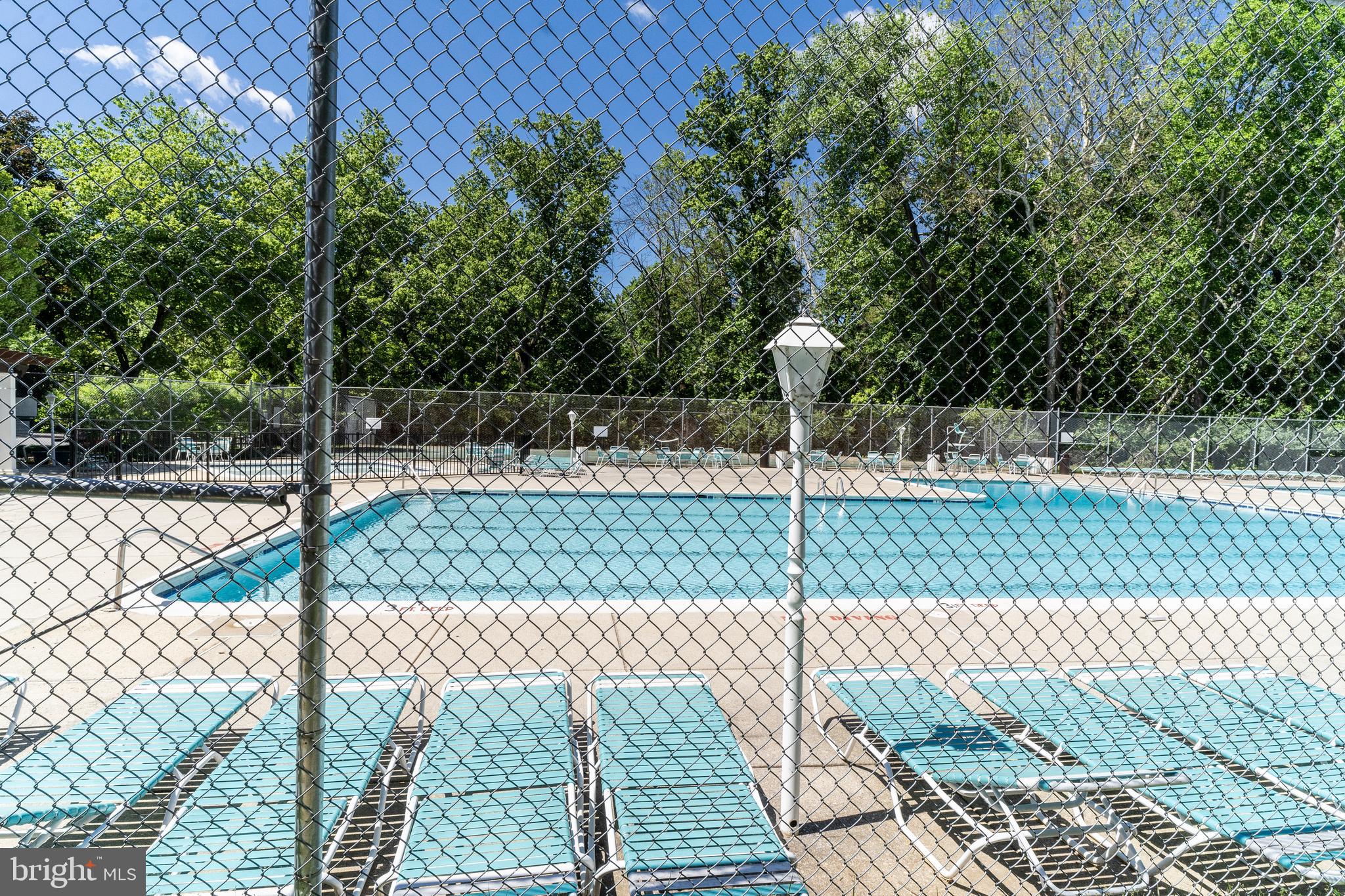 Real estate listing preview #15