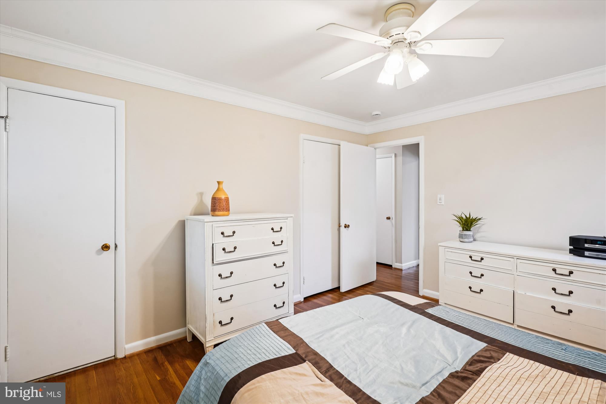 Real estate listing preview #25