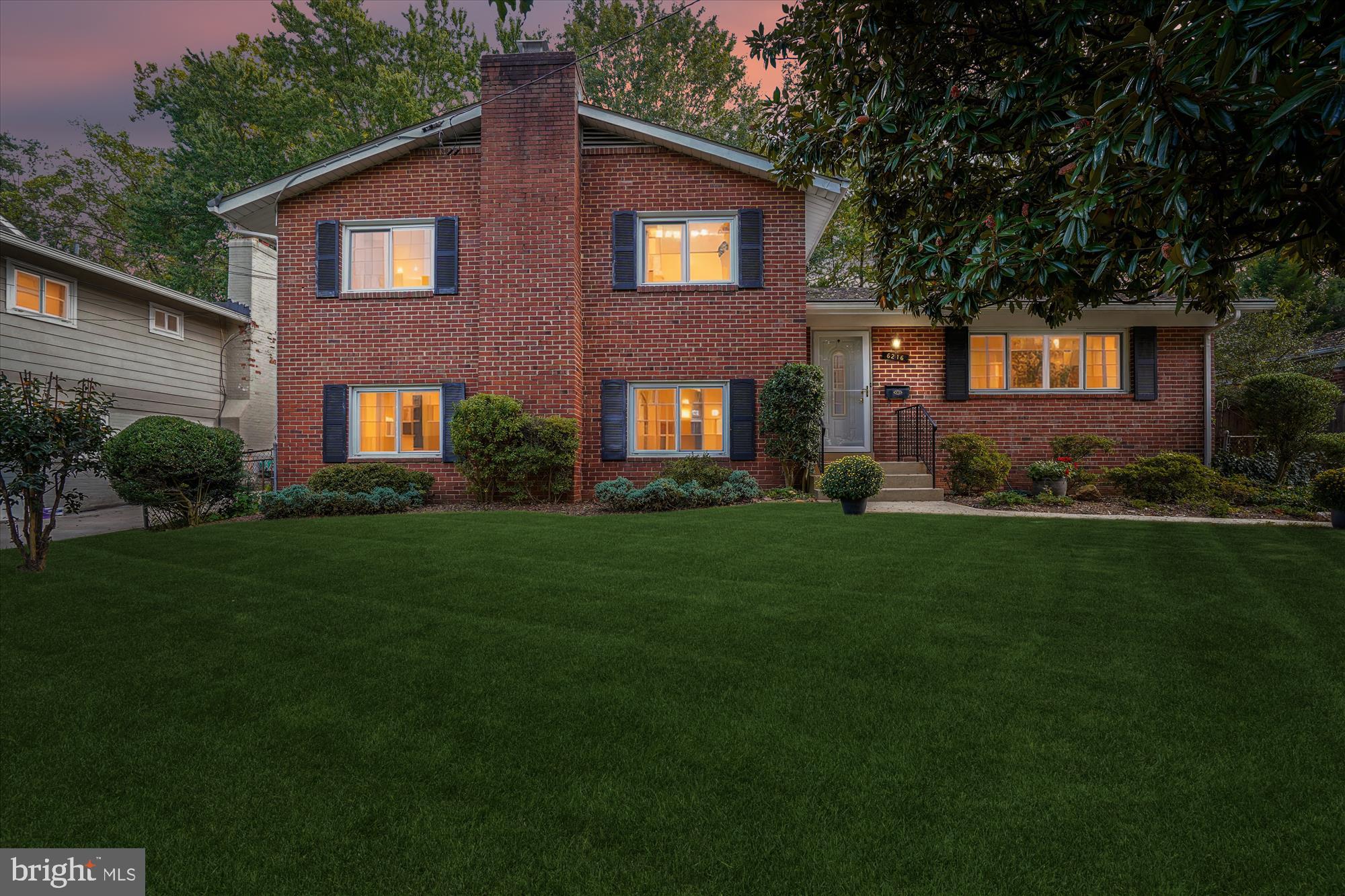 Real estate listing preview #6