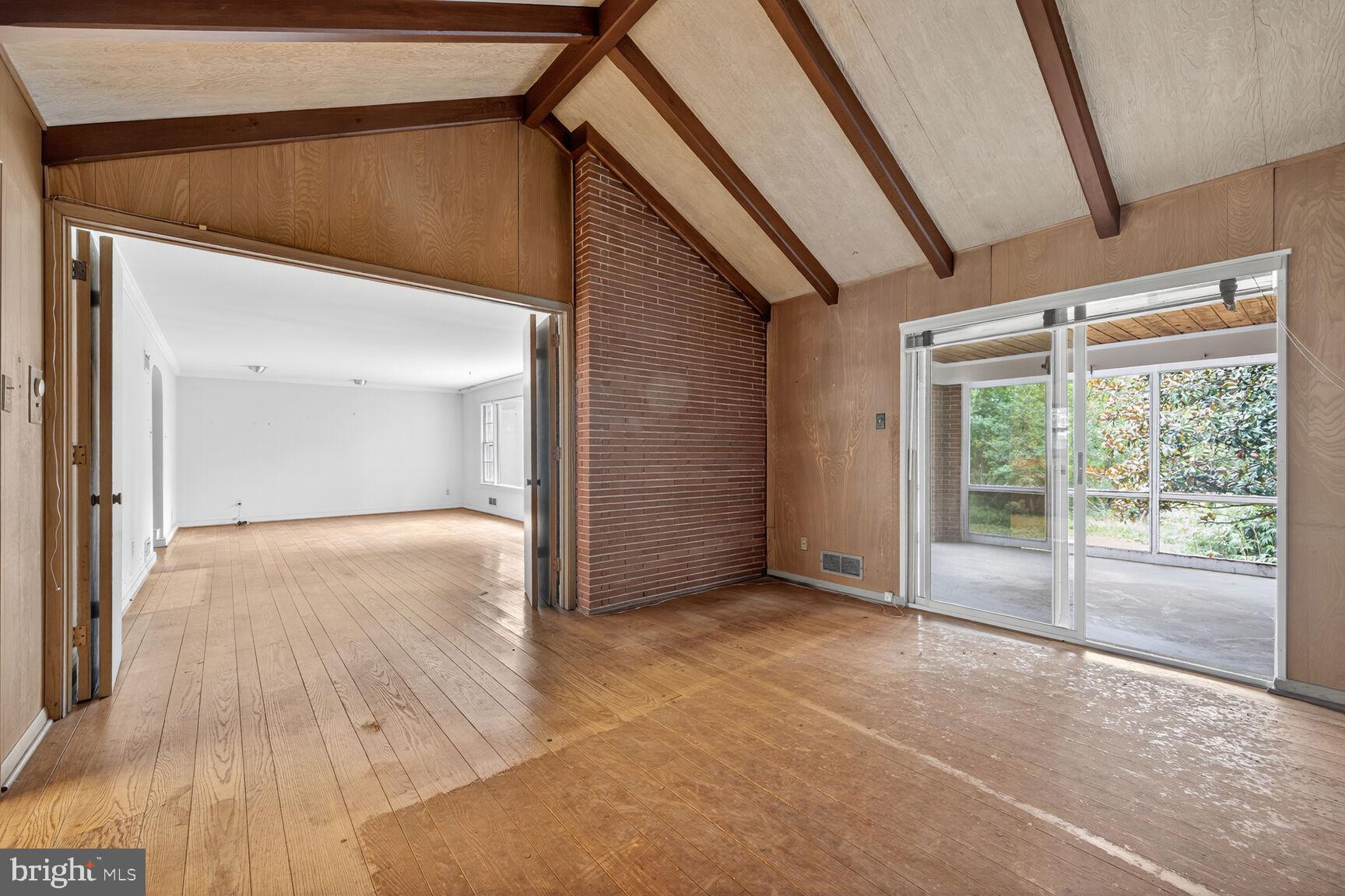 Real estate listing preview #7