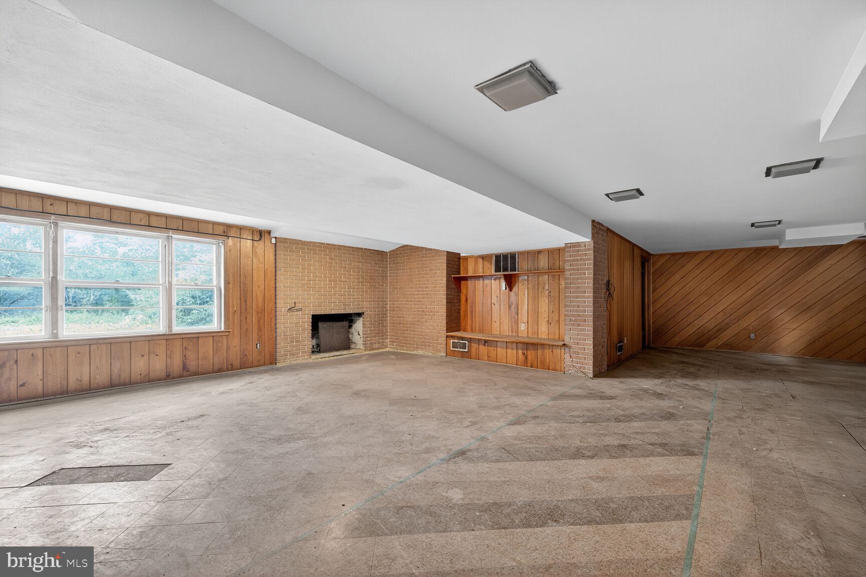 Real estate listing preview #21