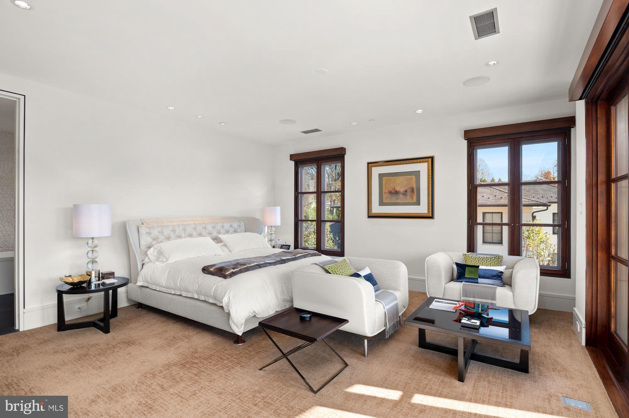 Real estate listing preview #18