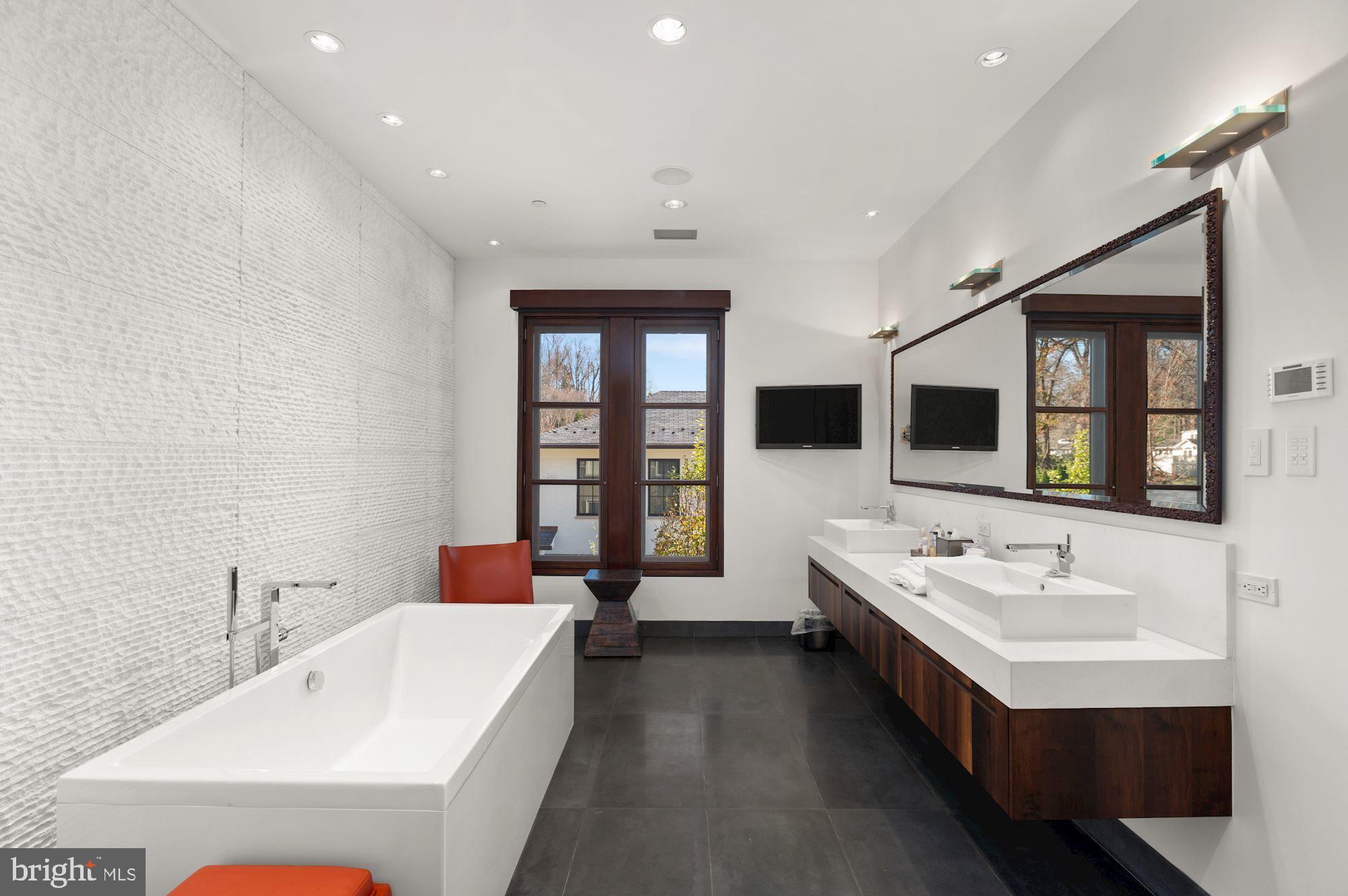 Real estate listing preview #19