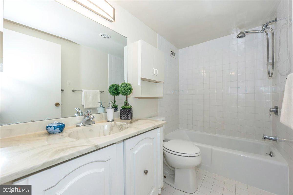 Real estate listing preview #11