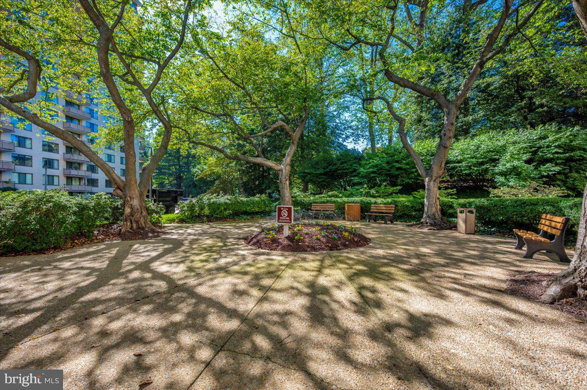 Real estate listing preview #3