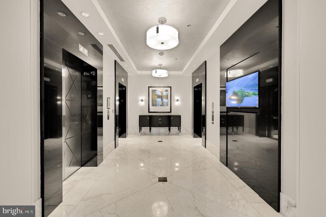 Real estate listing preview #22