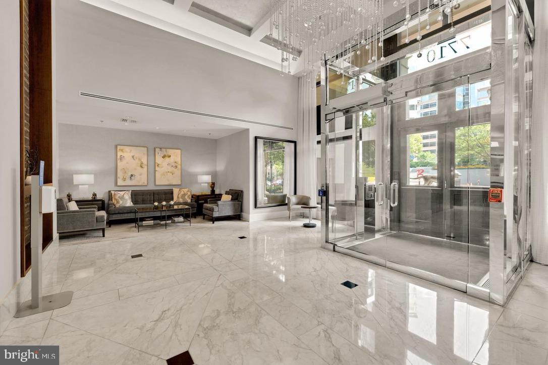 Real estate listing preview #19