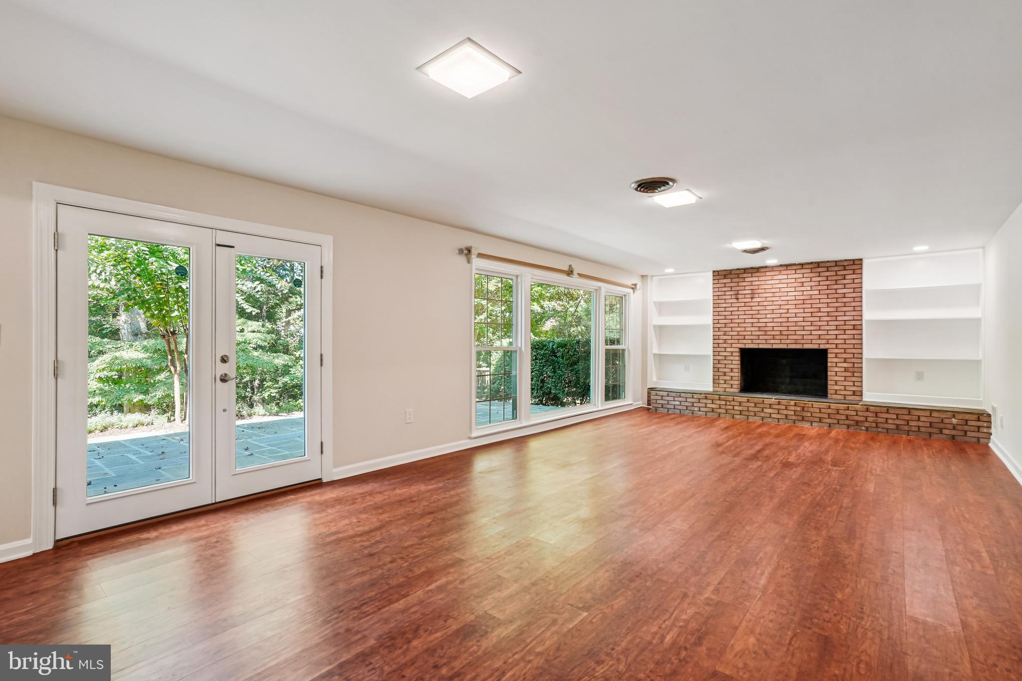 Real estate listing preview #26