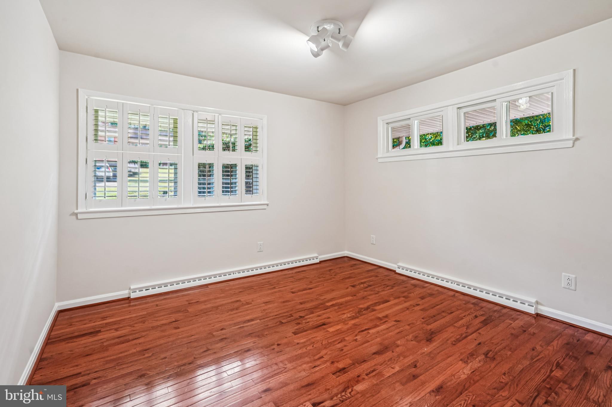 Real estate listing preview #21