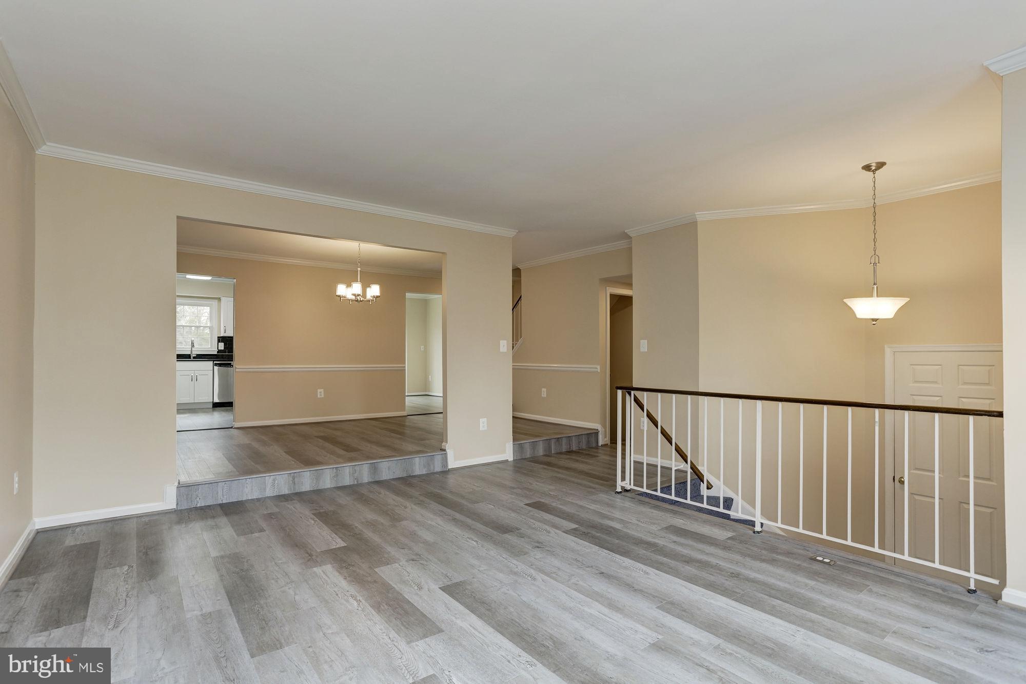 Real estate listing preview #7