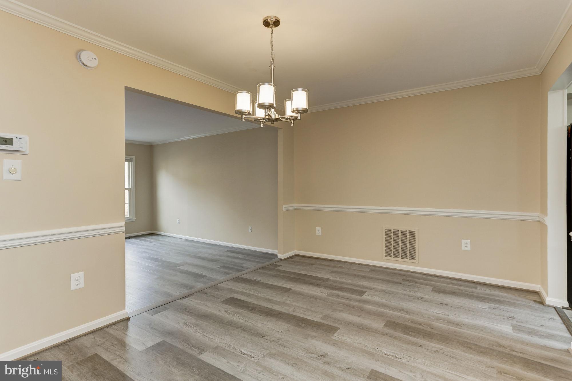 Real estate listing preview #11