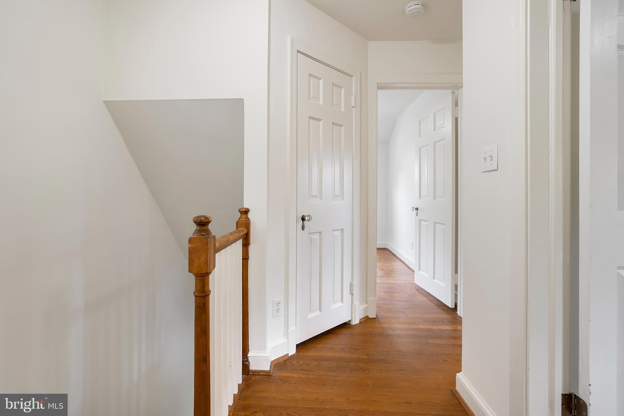 Real estate listing preview #16