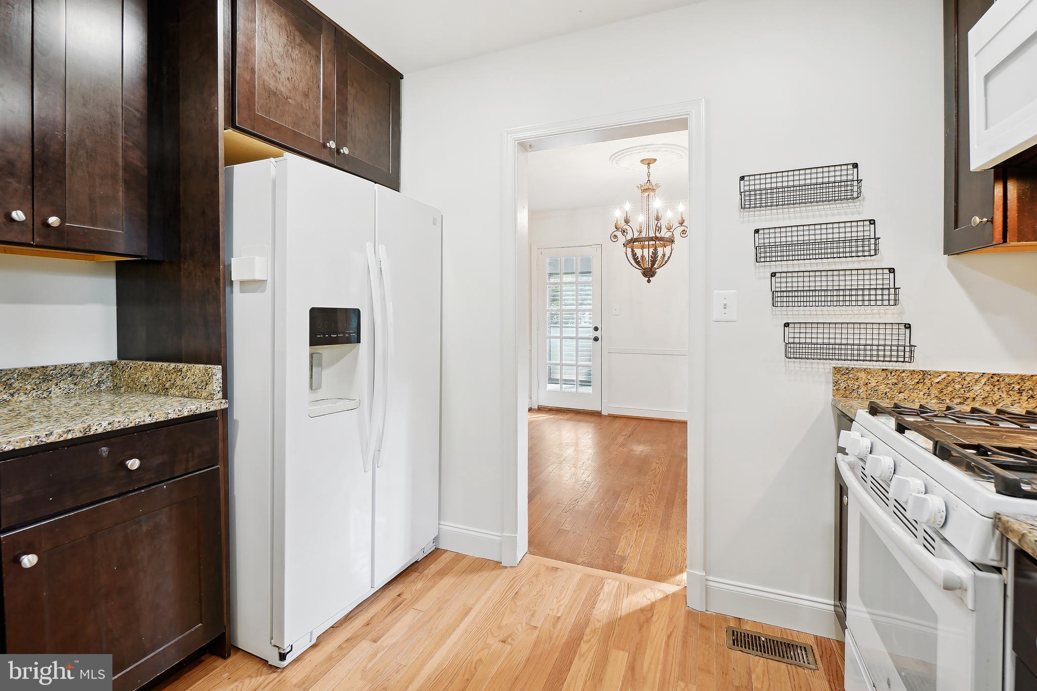 Real estate listing preview #13