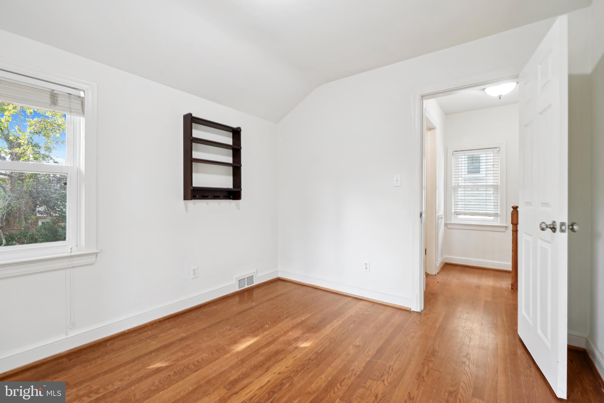 Real estate listing preview #20