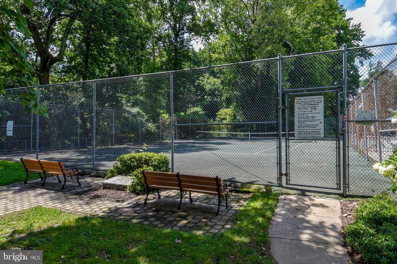 Real estate listing preview #25