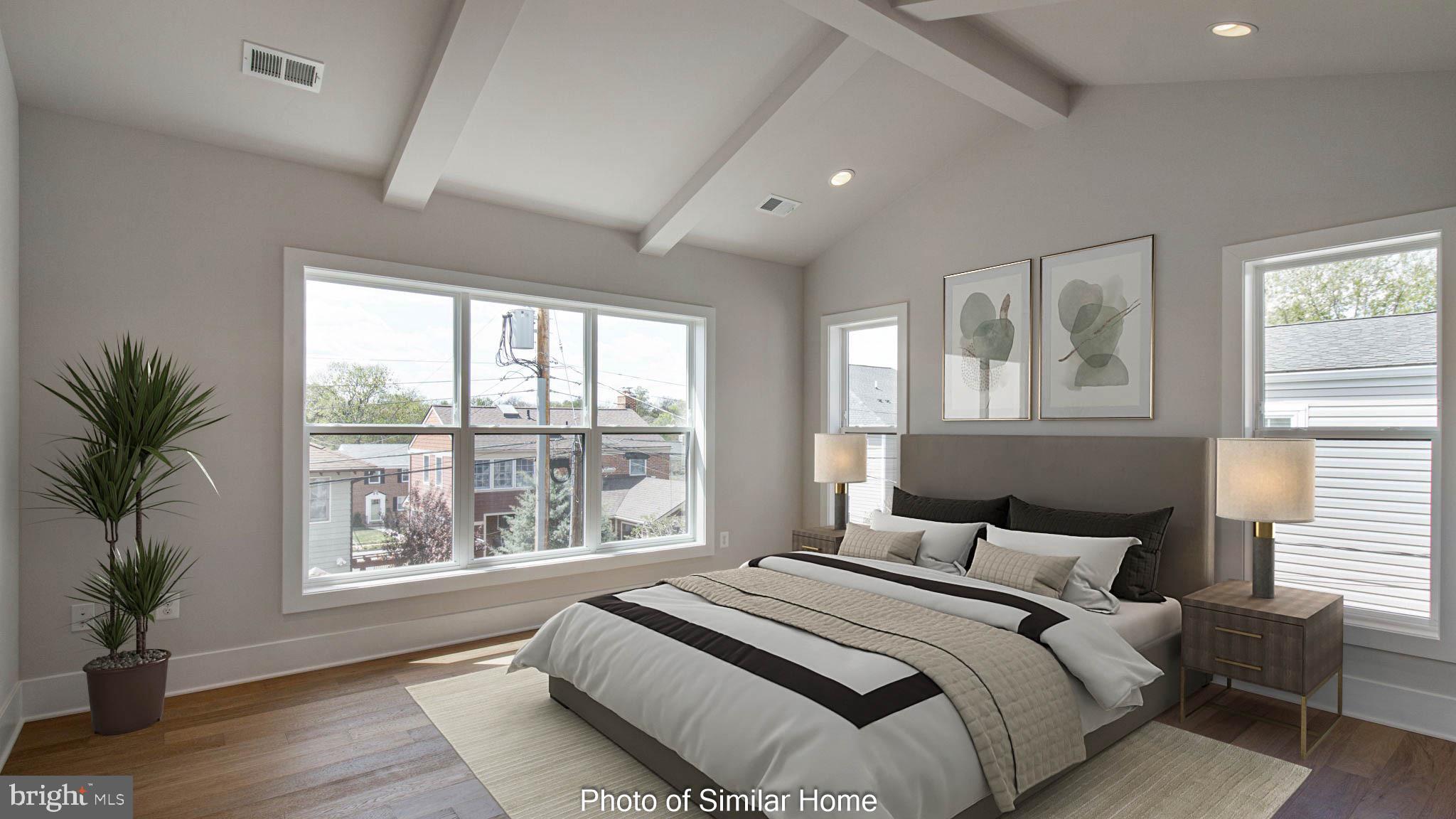 Real estate listing preview #6