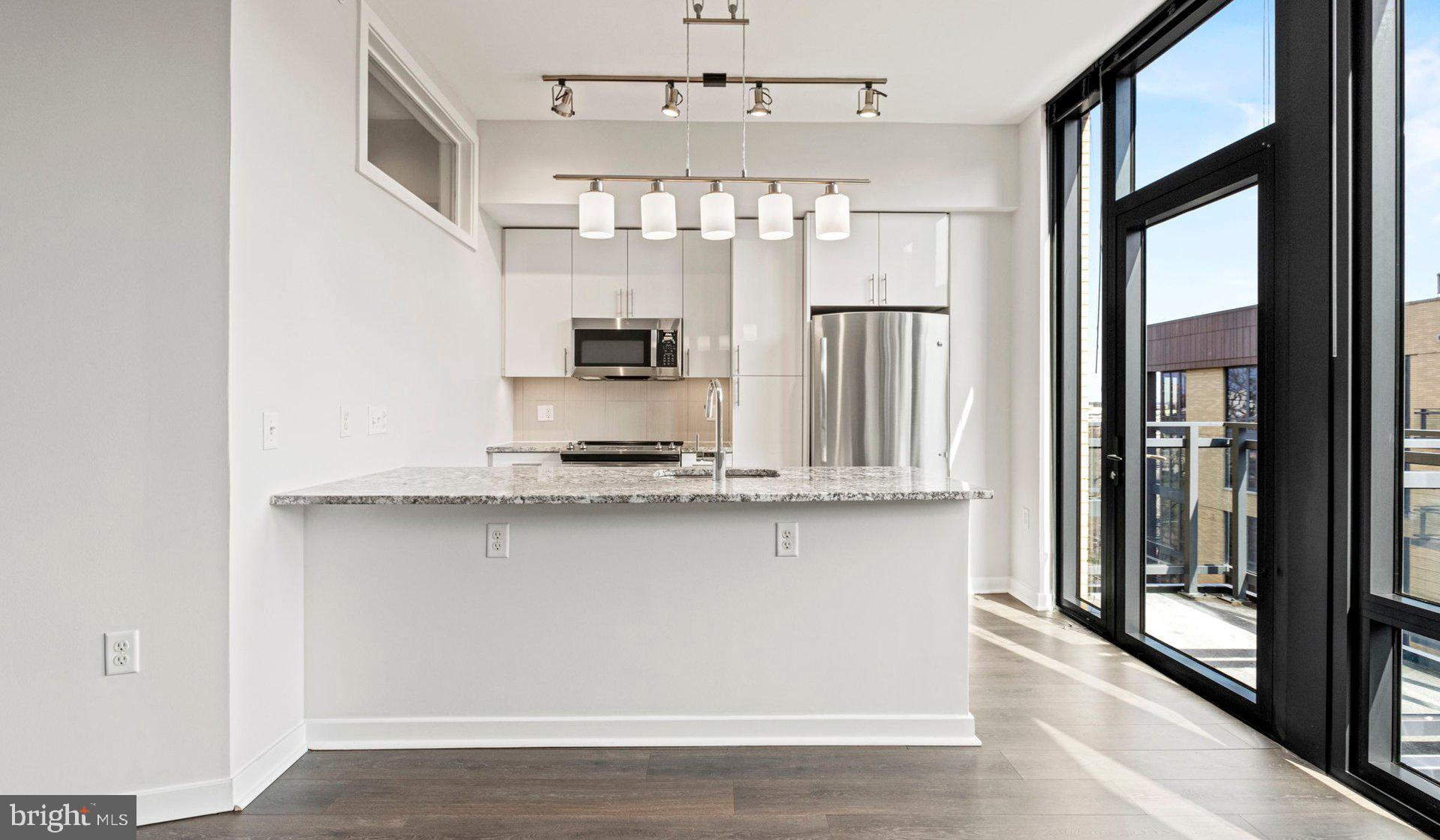 Real estate listing preview #75