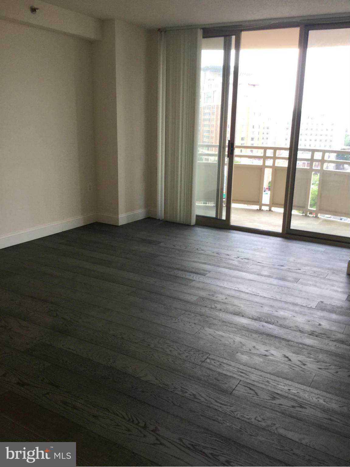 Real estate listing preview #9