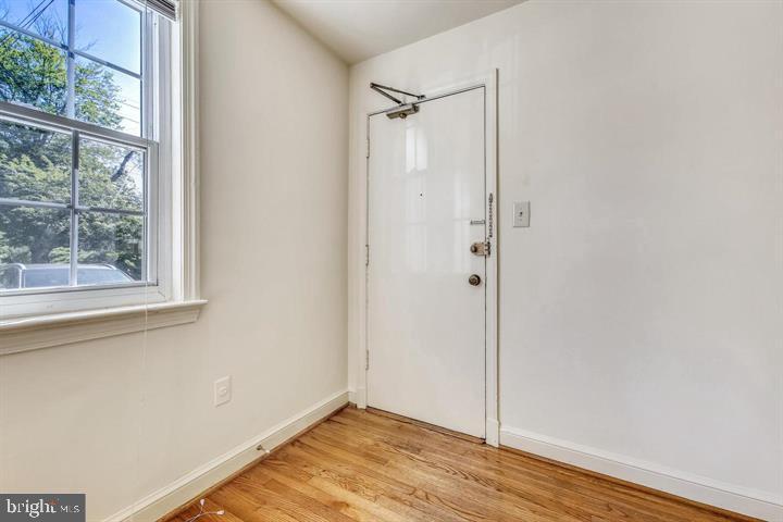 Real estate listing preview #15