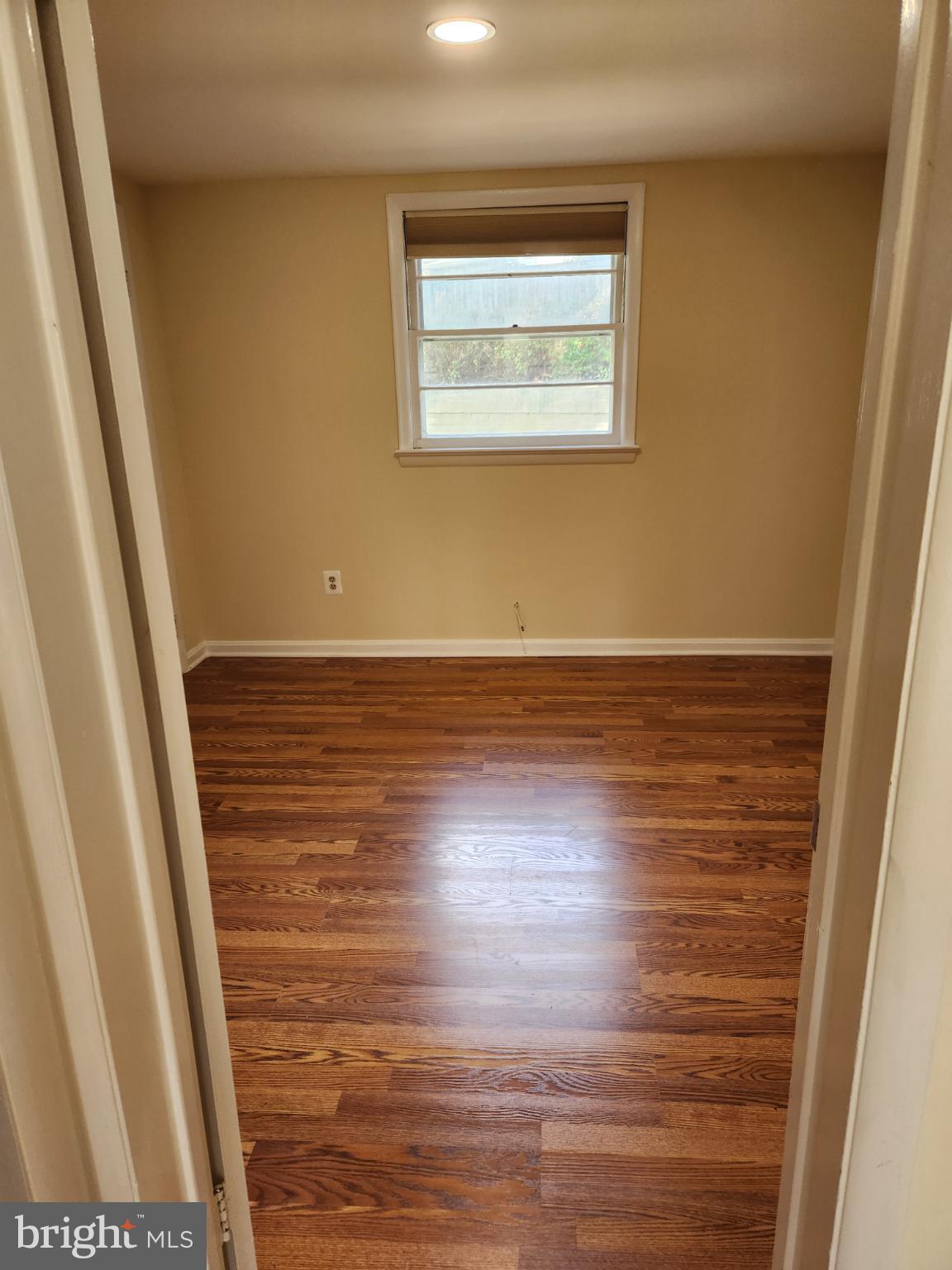 Real estate listing preview #23