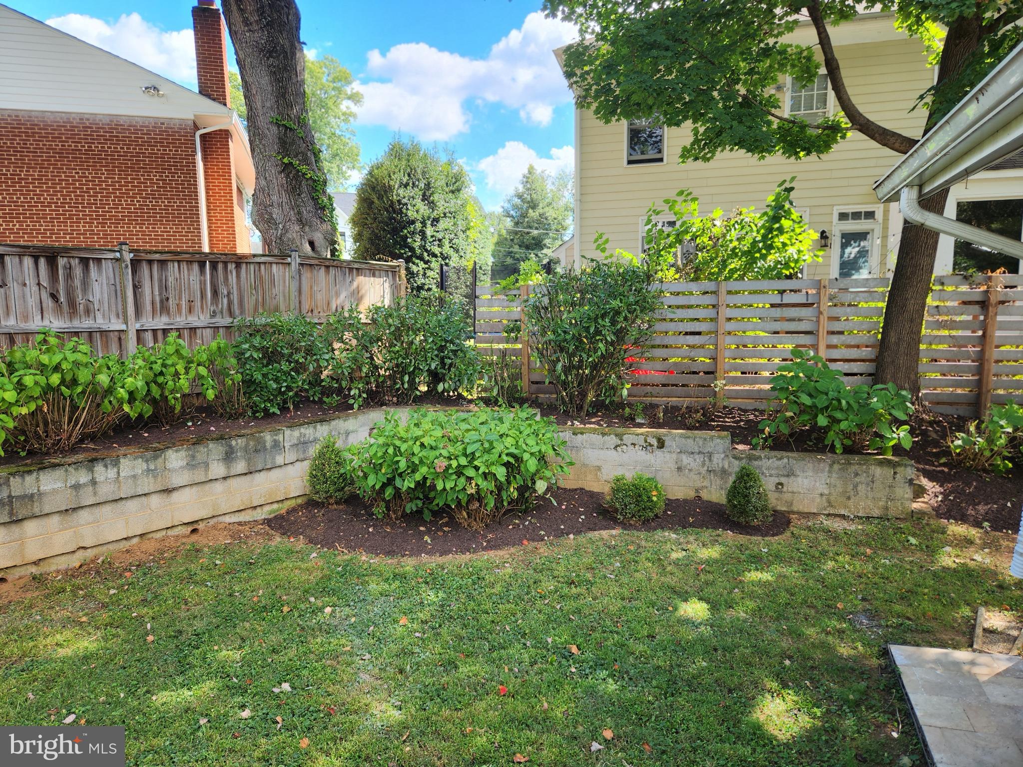 Real estate listing preview #13