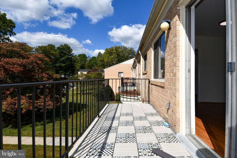 Real estate listing preview #18