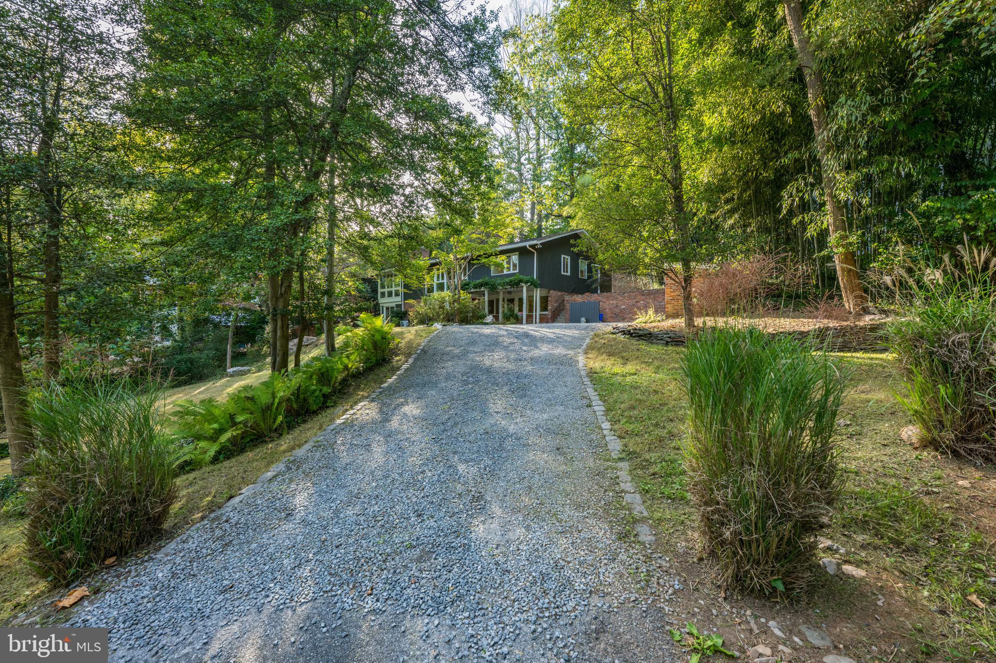 Real estate listing preview #32