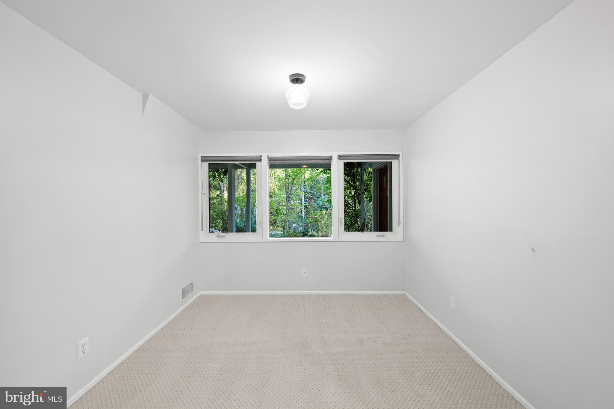 Real estate listing preview #26