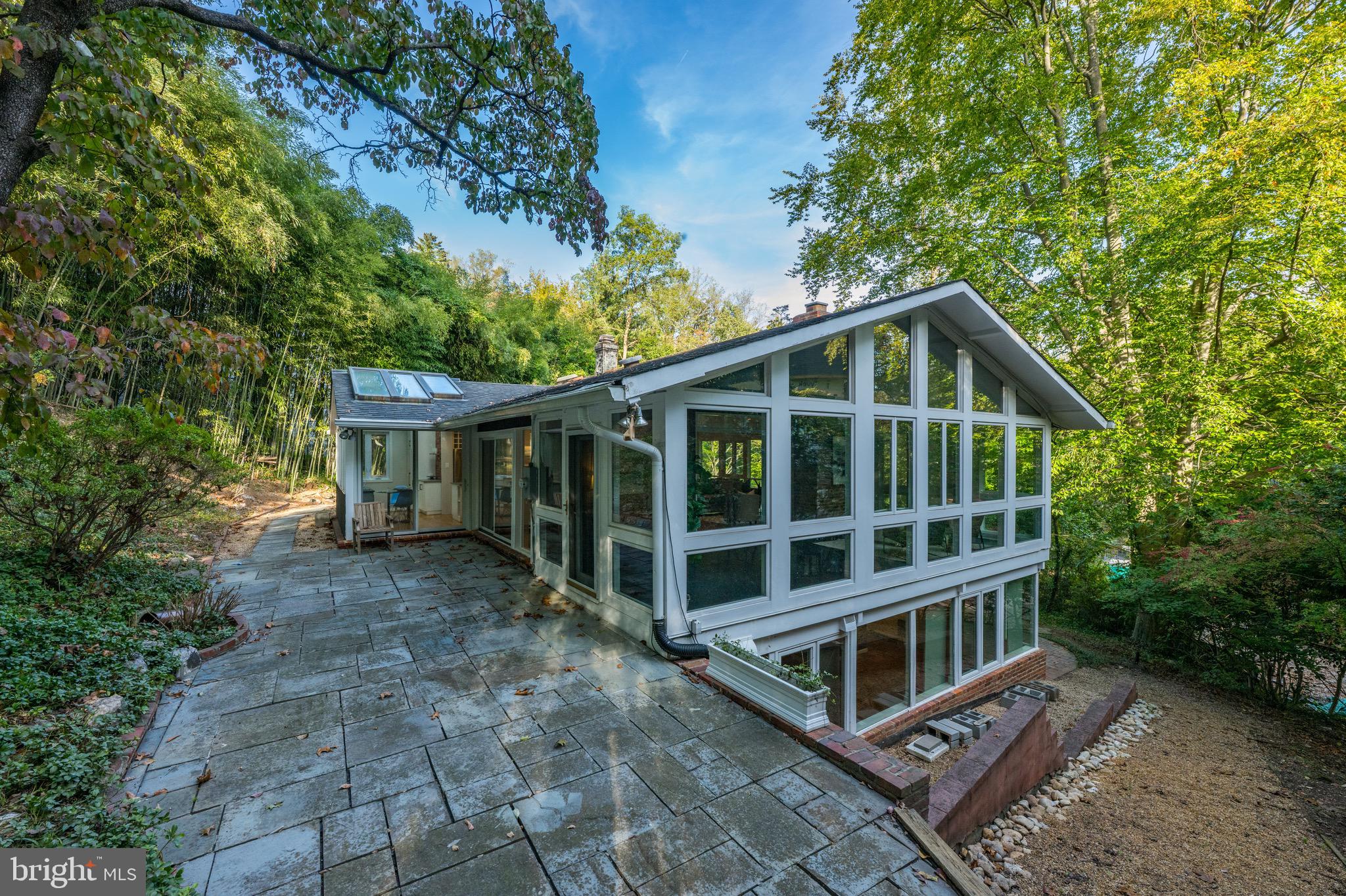 Real estate listing preview #29