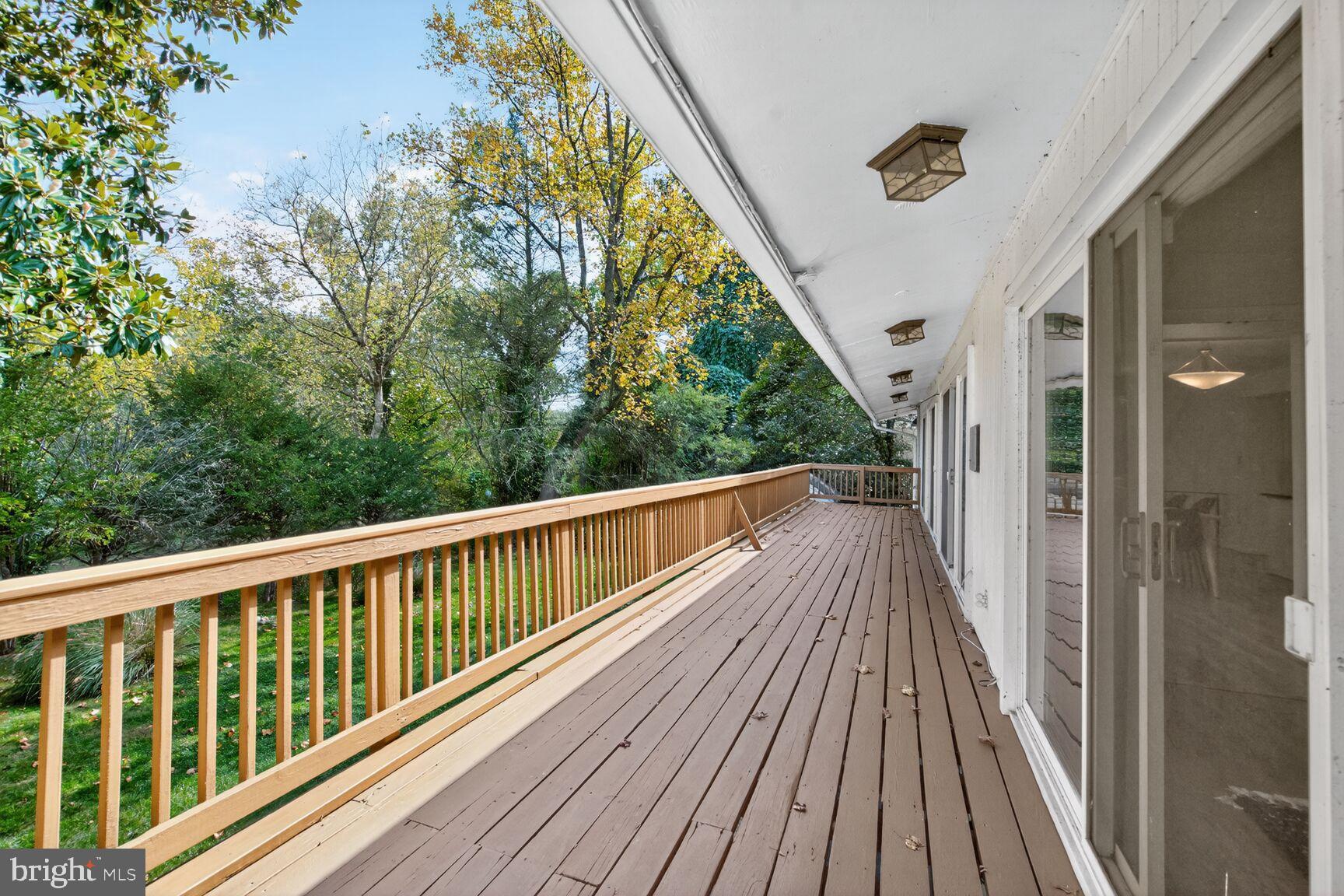 Real estate listing preview #15