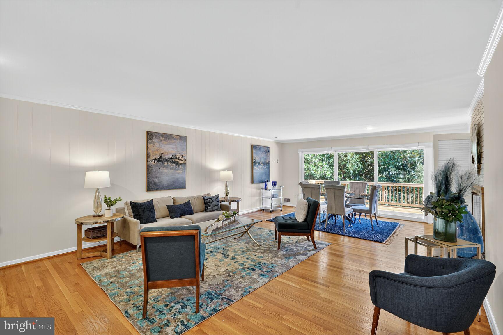 Real estate listing preview #14