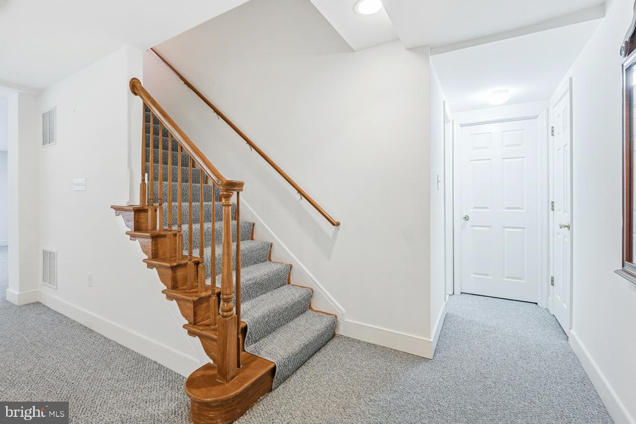 Real estate listing preview #49