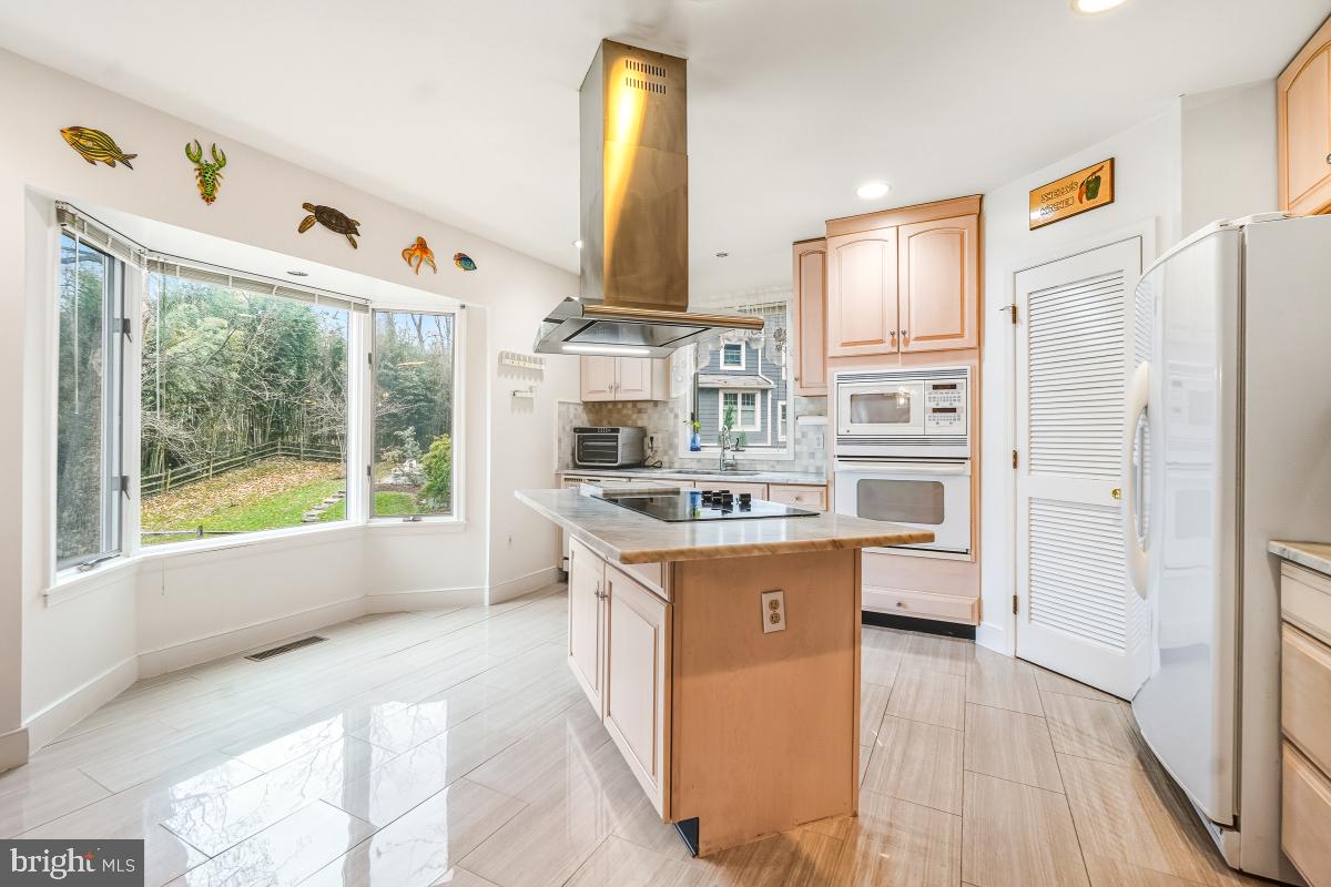 Real estate listing preview #25