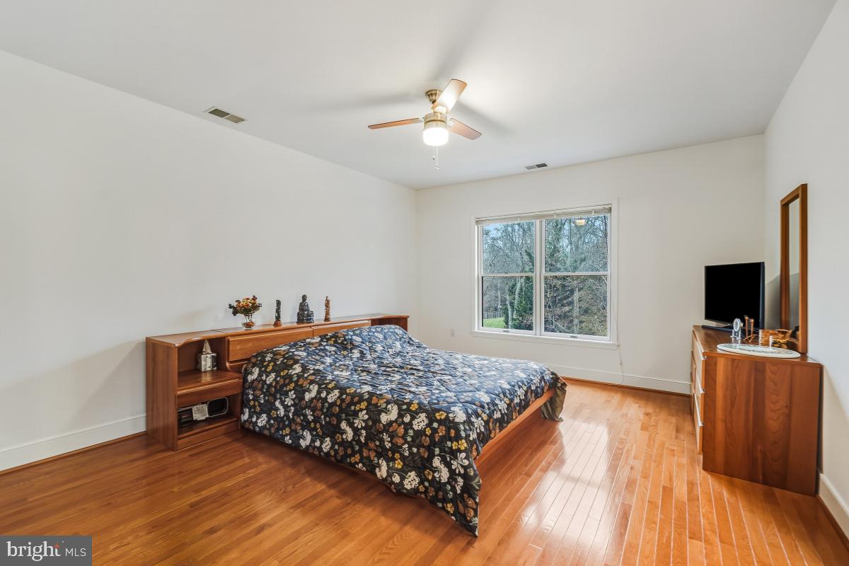 Real estate listing preview #43