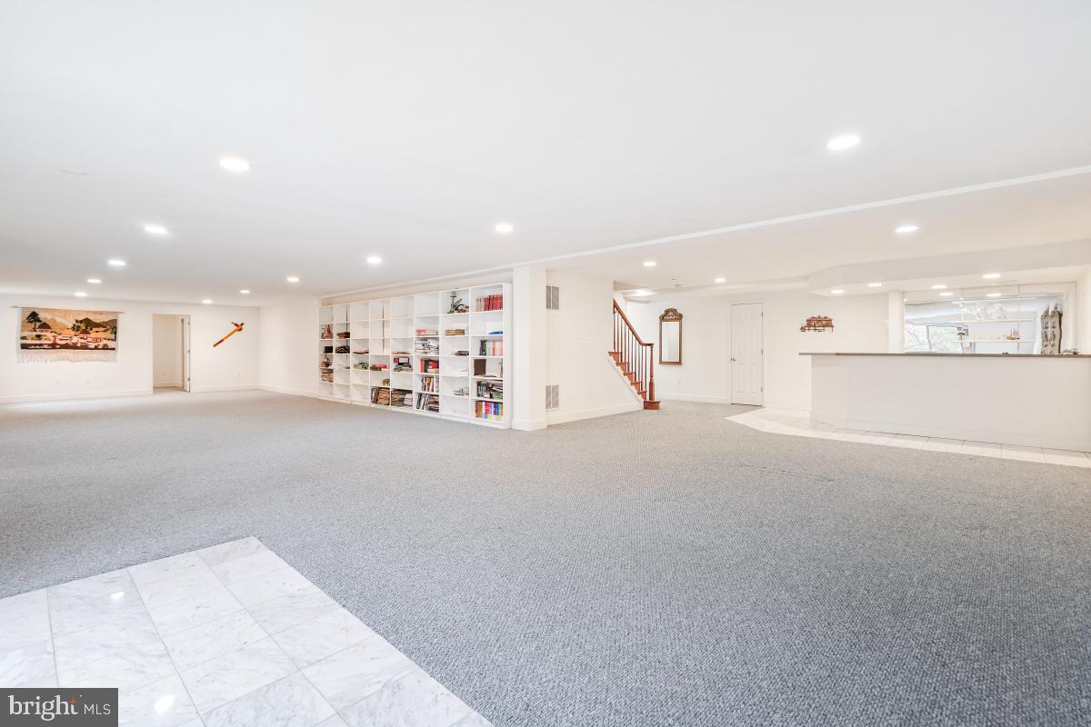 Real estate listing preview #52