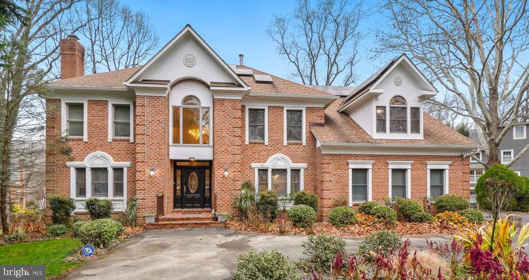 Real estate listing preview #2