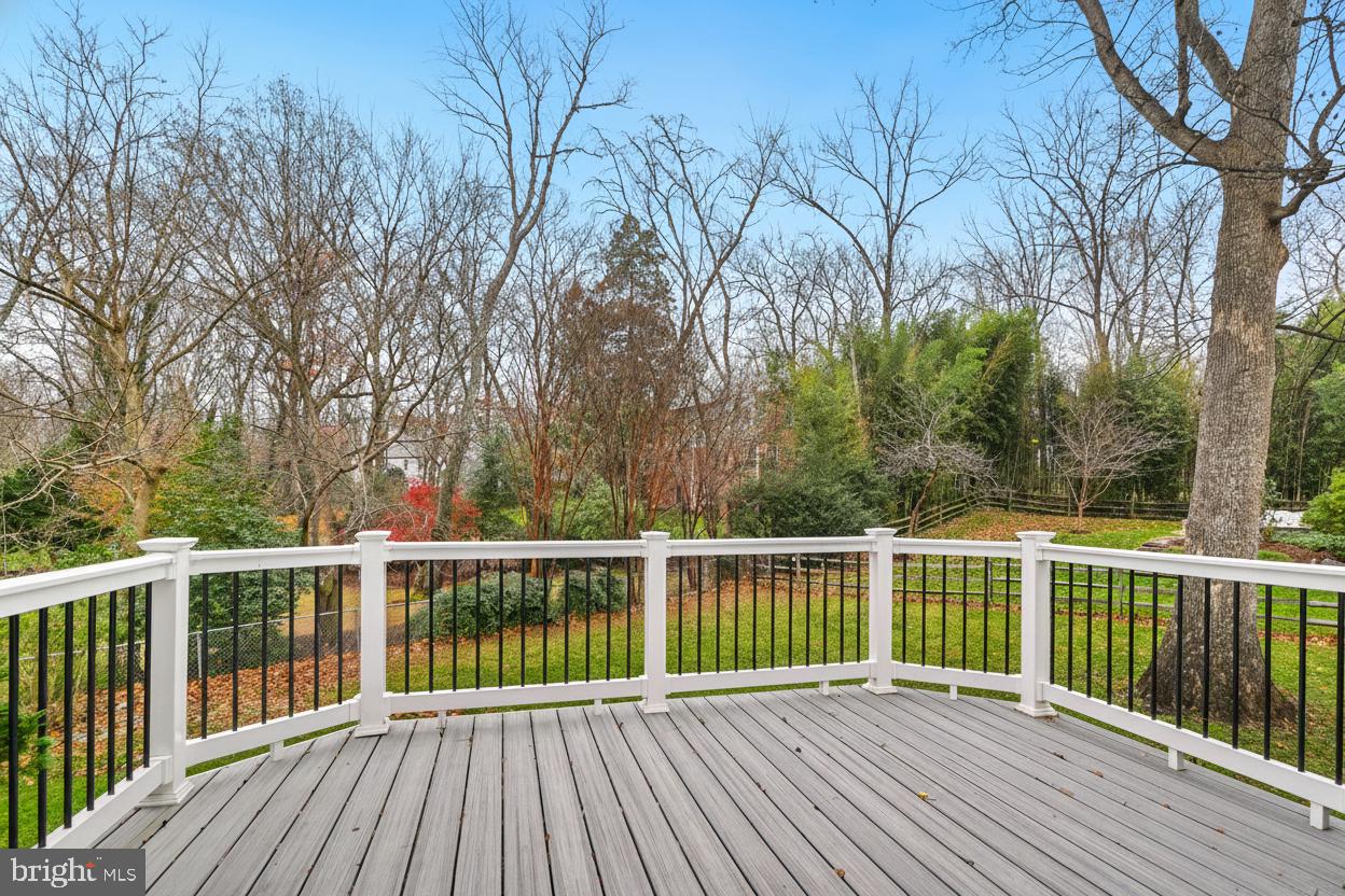 Real estate listing preview #24