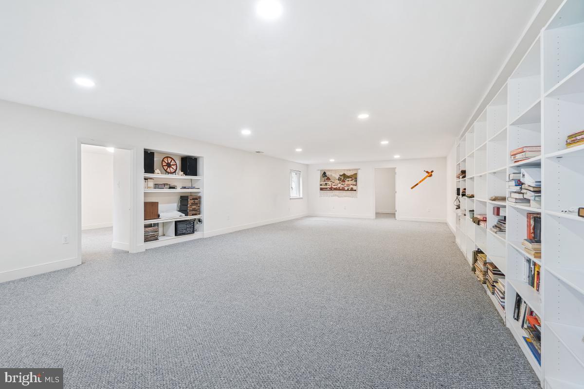 Real estate listing preview #53