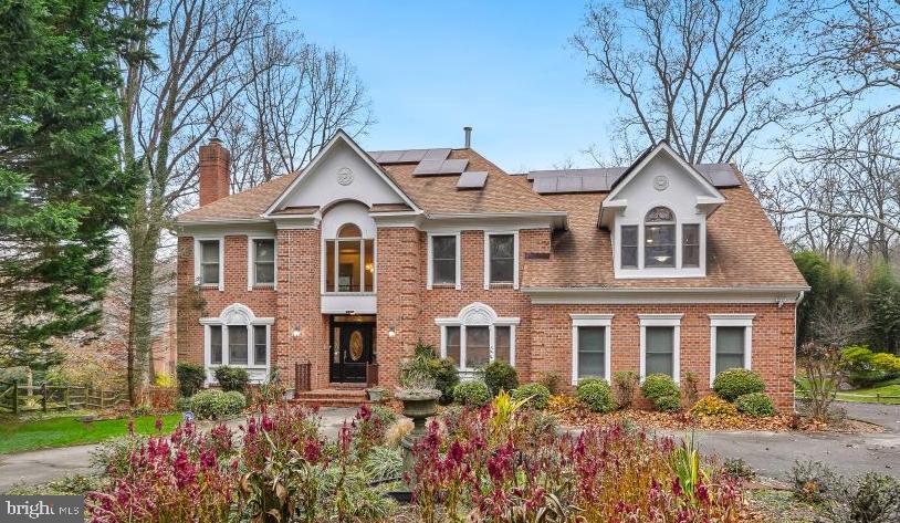 Real estate listing preview #1