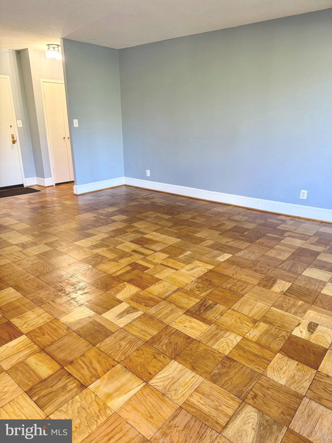 Real estate listing preview #22