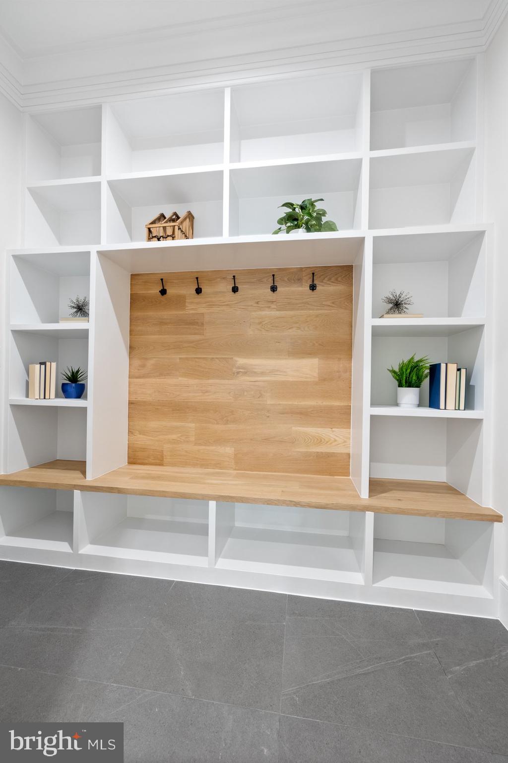 Real estate listing preview #22