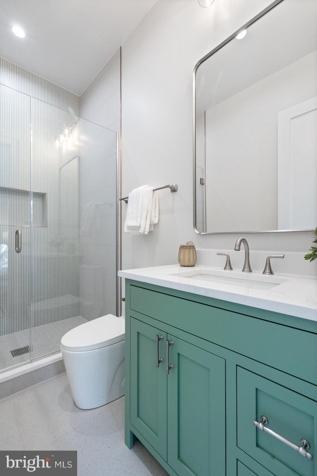 Real estate listing preview #26