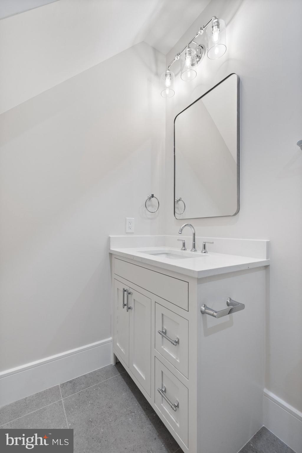 Real estate listing preview #41