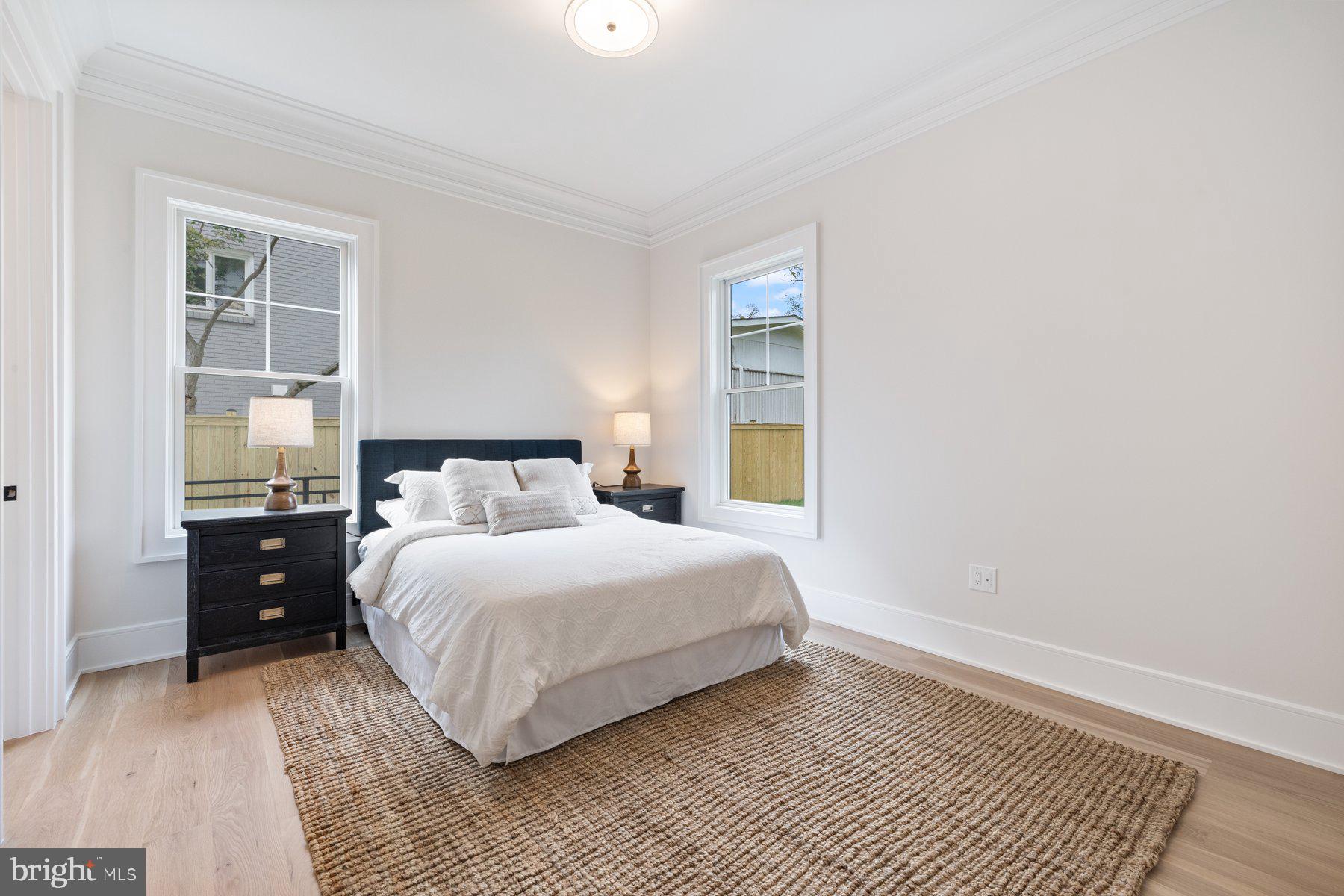 Real estate listing preview #23