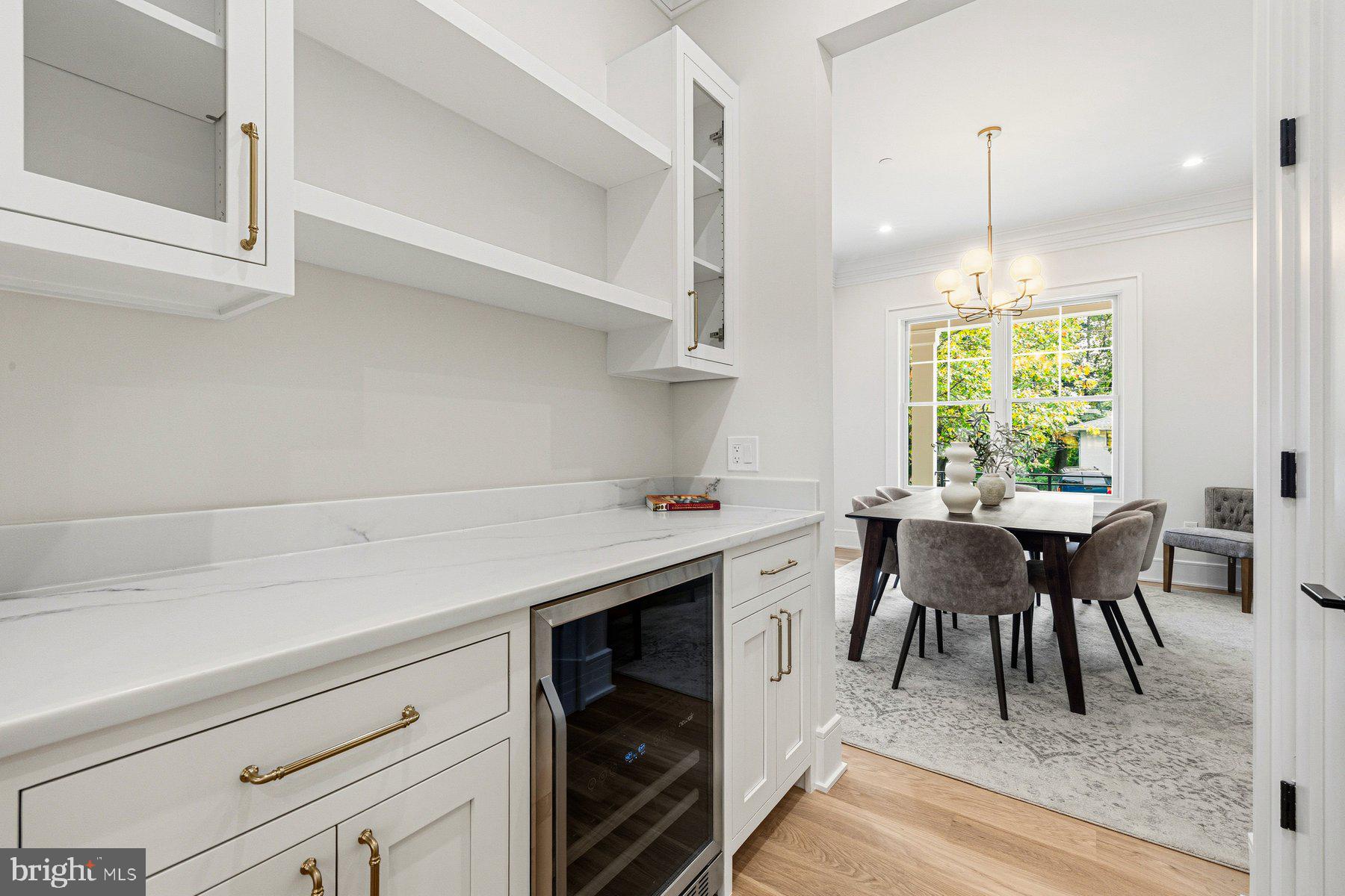 Real estate listing preview #28