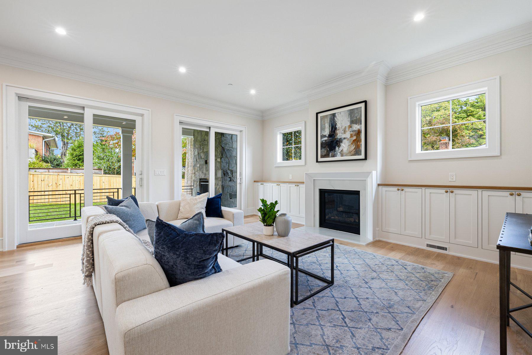 Real estate listing preview #10