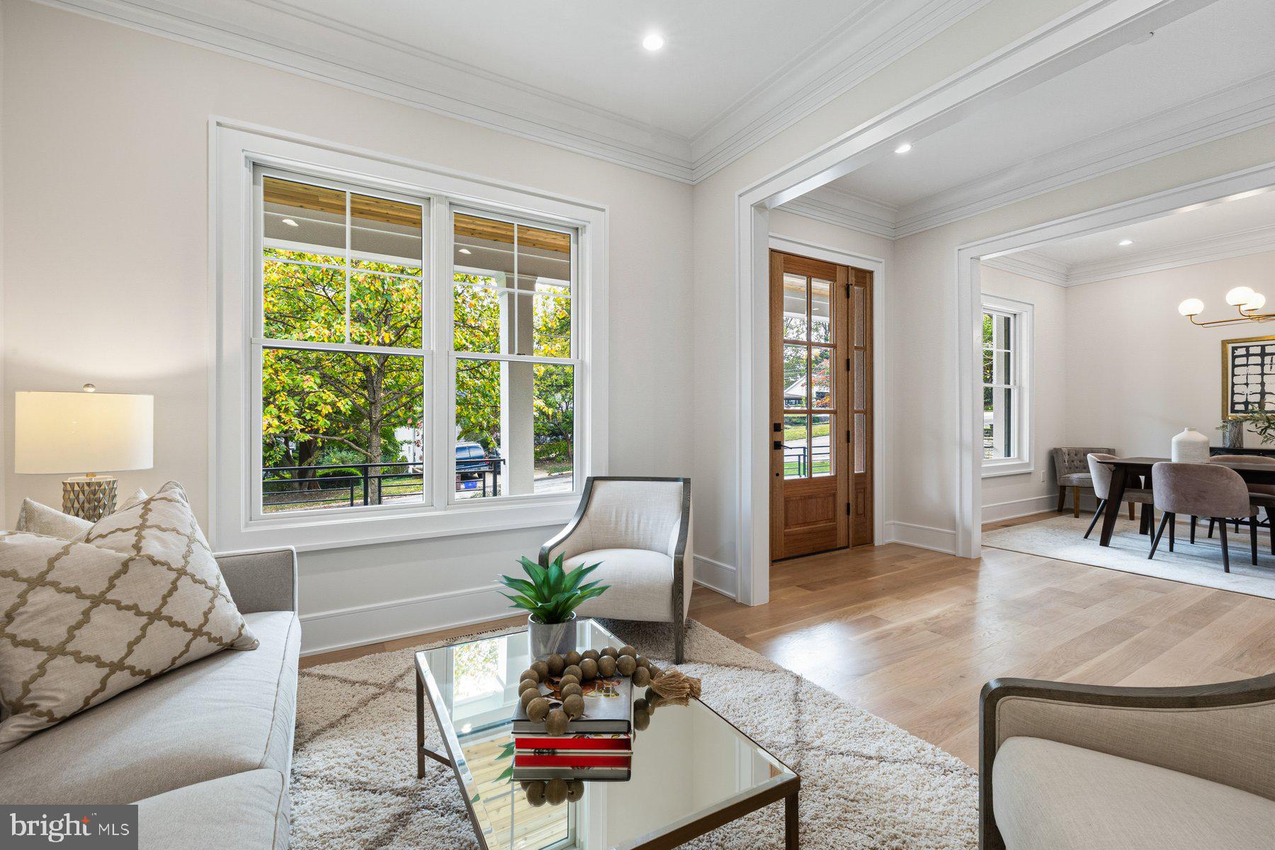 Real estate listing preview #7