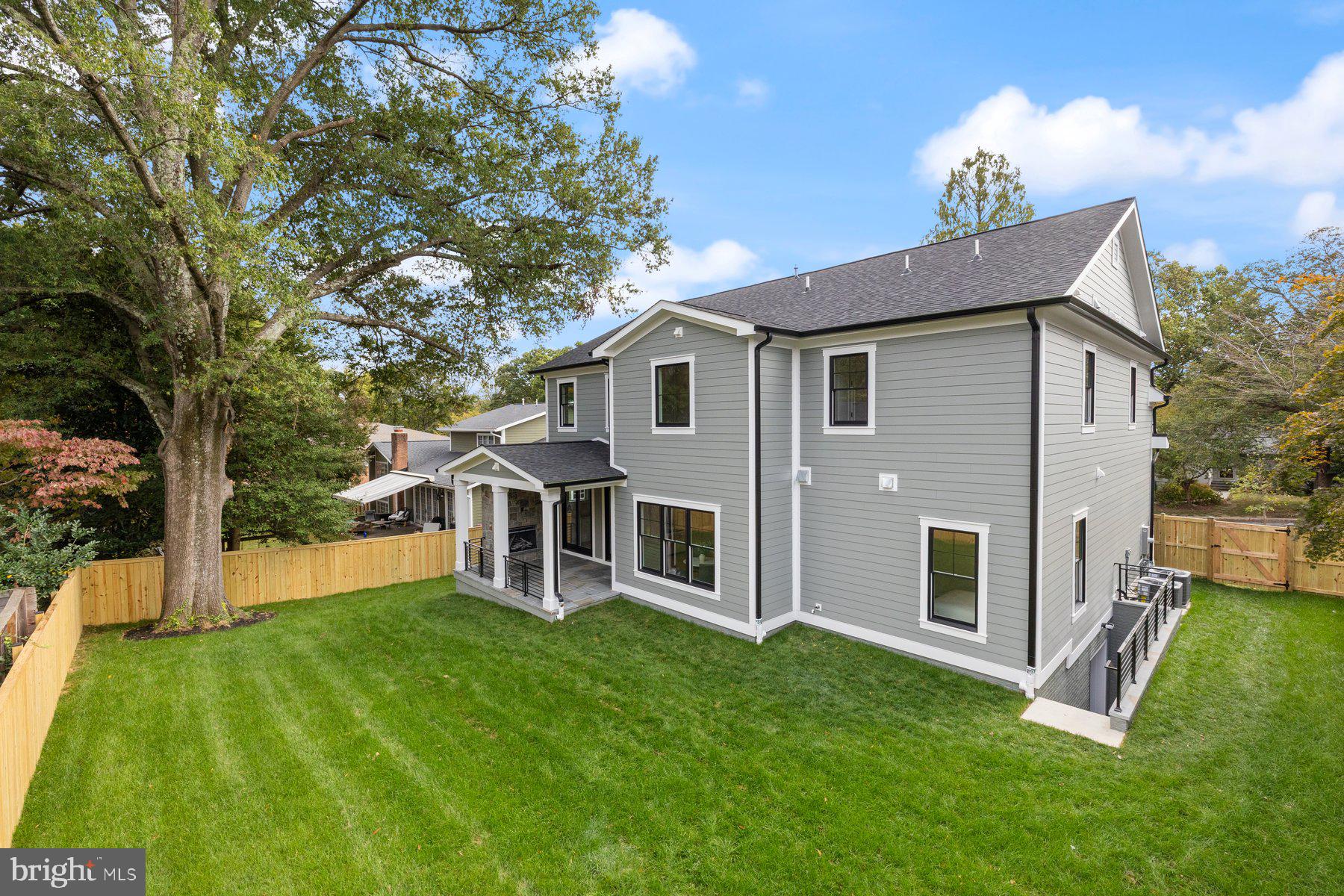 Real estate listing preview #86