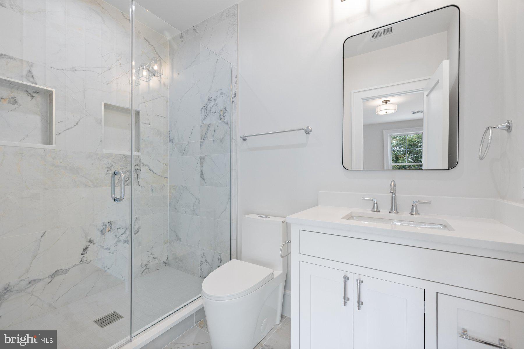 Real estate listing preview #46