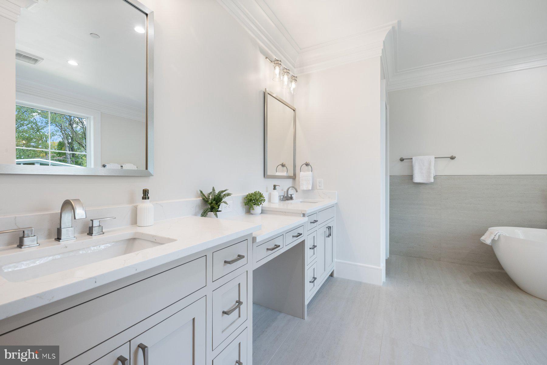 Real estate listing preview #59